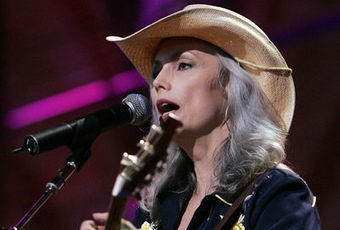 Old Yellow Moon par Emmylou Harris : un groove irr&eacute;sistible - l'Express | Bruce Springsteen | Scoop.it
