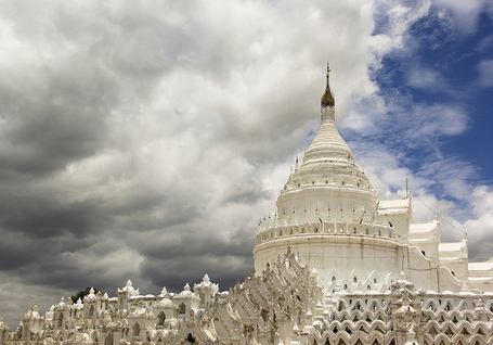 The White Hsinbyume Pagoda in Mingun, Burma | The Blog's Revue by OlivierSC | Scoop.it
