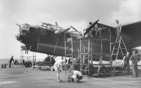 World+war+1+planes+flying