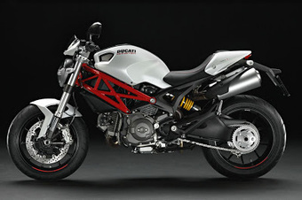 Ducati confirms Monster 796, Streetfighter 848, for Brazil market | MotoReport.com.br | Ductalk | Scoop.it