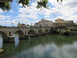 &Agrave; Sommi&egrave;res, l&rsquo;autre pont romain du Gard | Planet-Monde | Ponts, Ecluses et Barrages | Scoop.it