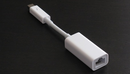 Thunderbolt Gigabit Ethernet Adapter on Hands On  Apple S Thunderbolt Gigabit Ethernet Adapter  Hdslrscoop