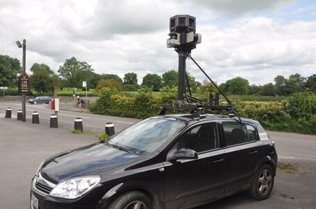 Street View : Google reconna&icirc;t avoir gard&eacute; "par erreur" des donn&eacute;es ... - Numerama | Privacy | Scoop.it