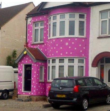 Honeymoon Prank Leaves Newlyweds With Bright Pink House (PHOTO) | In Today's News of the Weird | Scoop.it