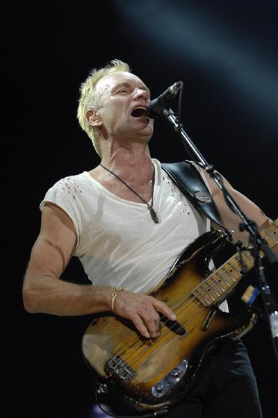IS&Egrave;RE Sting en concert &agrave; Grenoble le 21 f&eacute;vrier 2012 - Le Dauphin&eacute; Lib&eacute;r&eacute; | Le spectacle vivant en Rh&ocirc;ne-Alpes | Scoop.it