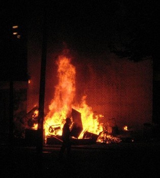 Threats of election violence ignored by government, mainstream media | Stop the Silence of Violence | Scoop.it