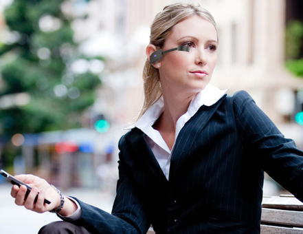 New augmented-reality glasses due out in 2013 | KurzweilAI | Knowmads, Infocology of the future | Scoop.it