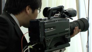 World's first Ultra High Definition shoulder-mount camera | "Cameras, Camcorders, Pictures, HDR, Gadgets, Films, Movies, Landscapes" | Scoop.it