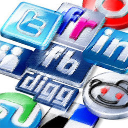 How to Not Lose Your Identity or Your Job to Social Media | Social Networking for Information Professionals | Scoop.it