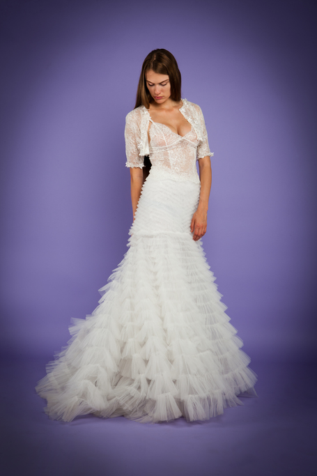 Wedding in Le Marche: the exclusive tailored wedding dress Giorgia F, Fabriano | Le Marche & Fashion | Scoop.it
