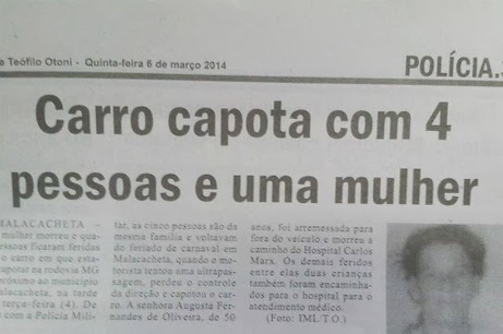 Em jornal de Minas é assim: "Carro capota com 4 pessoas e uma mulher"
