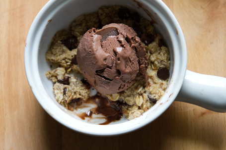 edible perspective - Home - single-serving deep dish chocolate chip cookie [vegan +&nbsp;gluten-free] | My Vegan recipes | Scoop.it