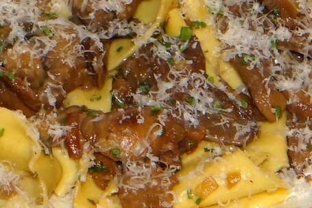 Pappardelle ai funghi (Pappardelle with&nbsp;mushrooms) and...Verdicchio | Le Marche and Food | Scoop.it