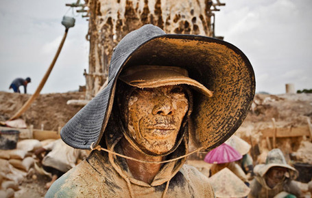 Samsung admits to using tin linked to child labor, deforestation; Apple mum on sourcing | Sustainable Procurement | Scoop.it