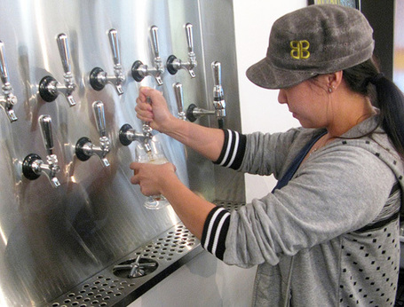 Beer Belly Craft Beer Bar Opens in Koreatown Los Angeles Restaurants and