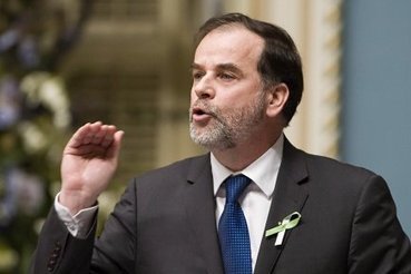 Les deux vies de Pierre Duchesne - LaPresse.ca | Shamarkus rouge et noir | Scoop.it