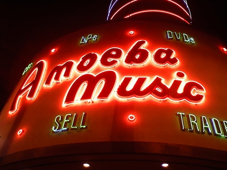 The Big Gamble on 'Hybrid' Record Stores... | Music business | Scoop.it