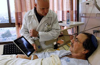 Doctors prescribe iPad Mini: a perfect lab coat fit - Computerworld | Medical Librarians Of the World (MeLOW) | Scoop.it