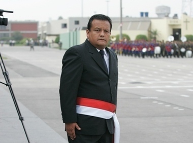 Ministro Urquizo minti&oacute; en hoja de vida que present&oacute; al JNE | Diario16 | Viviendo el Per&uacute; desde Par&iacute;s... | Scoop.it