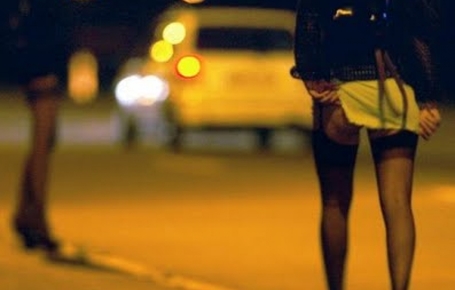LinkedIn cierra sus puertas a los profesionales y negocios de la prostituci&oacute;n | Br&uacute;jula Anal&oacute;gica-Digital. | Scoop.it