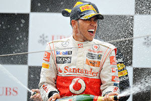 Formula One: Lewis Hamilton makes late pass to claim Chinese Grand Prix - ESPN | F1 news | Scoop.it