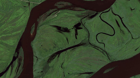 These artists are mapping the Earth with facial recognition software | Gavagai | Scoop.it