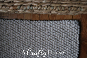 The Knitted Rug: Knitted Shag Rug | SheeptoShawl