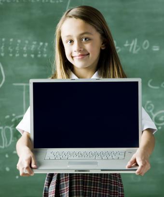 Los ordenadores est&aacute;n en las aulas. &iquest;Y ahora qu&eacute;? &middot; ELPA&Iacute;S.com | Technology and language learning | Scoop.it