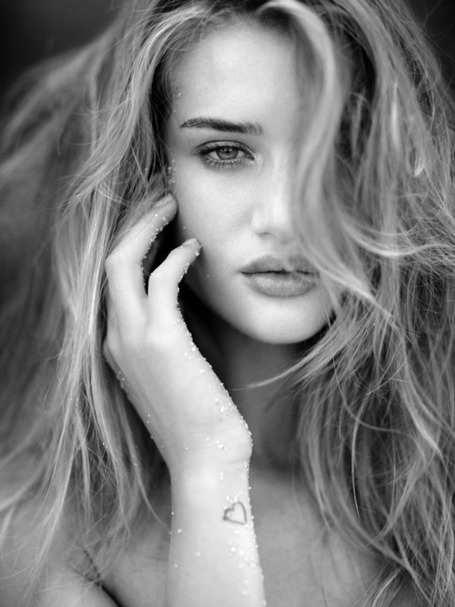 Rosie Huntington Whiteley 