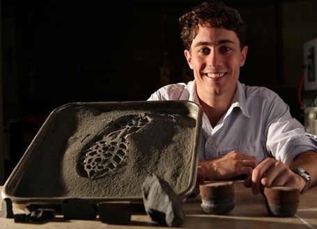 Australian Student reaches for the moon in out-of-this-world project | anti dogmanti | Scoop.it