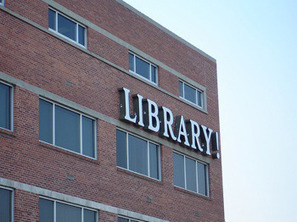 MediaShift . What Is the Role of Libraries in the Age of E-Books and Digital Information? | PBS | LibraryLinks LiensBiblio | Scoop.it