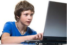 7 Tips for Making Sure Your Kids Are Behaving Safely and Appropriately Online This Summer | ScreenRetriever | Digital & Media Literacy for Parents | Scoop.it