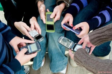Texting Lucy | Student blogs | Scoop.it