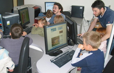 NetPublic - Accompagner l'acc&egrave;s de tous &agrave; l'Internet | FLE TICE multim&eacute;dia &eacute;ducation_aux_m&eacute;dias | Scoop.it