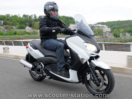 Comparatif GT 125 2012 : Yamaha X-Max ABS, Piaggio X10 ABS/ASR, Peugeot Satelis ABS/SBS | Des yeux sur le deux-roues | Scoop.it