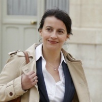 C&eacute;cile Duflot se fait tacler par Morano pour avoir port&eacute; un jean en conseil des ministres Slate | Actualit&eacute;s &eacute;cologie | Scoop.it