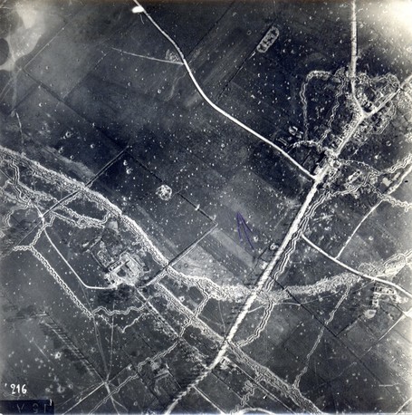 Aerial Photograph of the Trenches at Ypres 29th July 1915 | GenealoNet | Scoop.it