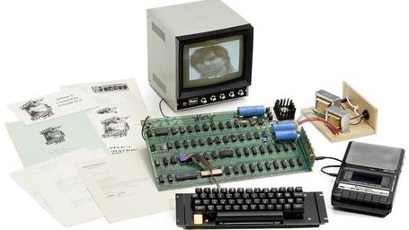 Ultra-rare Apple I computer up for auction | Technoculture | Scoop.it