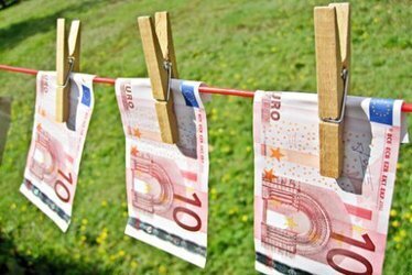 Faut-il un revenu d'existence garanti pour tous ? - Terra eco - 15.2.12 | Revenu de vie | Scoop.it