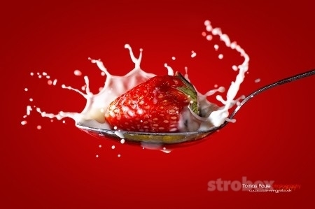 Strawberry & Milk ( Tom&aacute;&scaron; Momasko Paule ) | Photographie - Techniques et images | Scoop.it