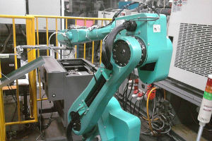 1 Million Robots To Replace 1 Million Human Jobs At Foxconn?  First Robots Have Arrived. | leapmind | Scoop.it