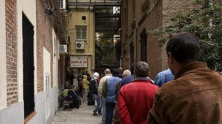 La clase media se suma al carro de la pobreza | Acci&oacute;n social | Scoop.it