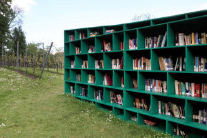 The Bookyard: An Outdoor Public Library by Massimo Bartolini | Alternative Library Spaces, Projects, Initiatives | Scoop.it