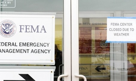 Record Snow as 200,000 More Power Outages Strike Northeast US &ndash; FEMA Centers Remain Closed : | News You Can Use - NO PINKSLIME | Scoop.it