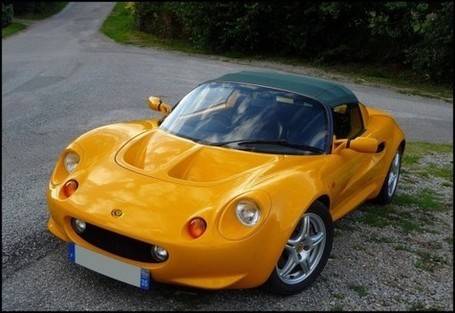 Blog Automobile Blog Lotus Caterham R conciliation des fr res ennemisBlog 