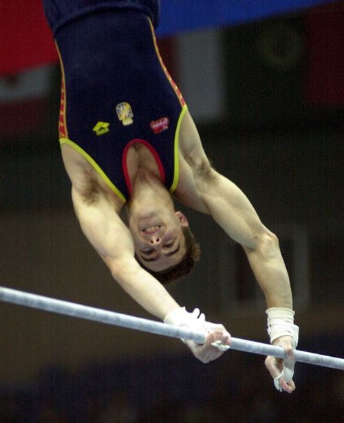 La Gimnasia Rítmica, un deporte de muchos esfuerzos detrás de cada logro -  POLIDEPORTES