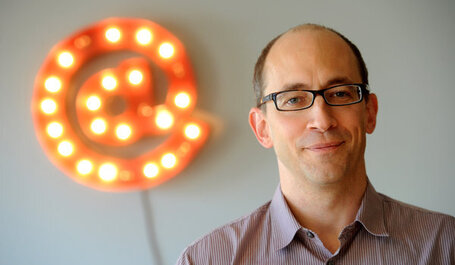 Twitter and TV Get Close to Help Each Other Grow - [via NYT] | The Future of Social TV | Scoop.it