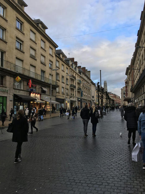 Le centre-ville d&rsquo;Amiens toujours attractif malgr&eacute; la crise&nbsp; | Distribution - Innovation | Scoop.it