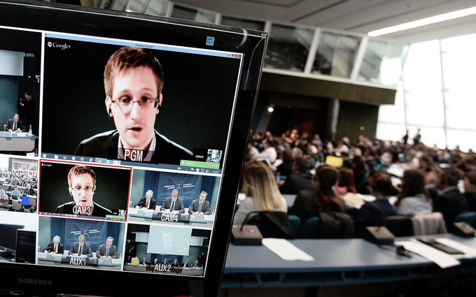 Snowden: NSA targets communication of human rights workers - Al Jazeera America | real utopias | Scoop.it