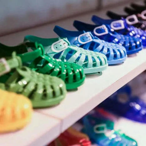 La sandale en plastique Méduse fête ses 75 ans  | ON-ZeGreen | Scoop.it